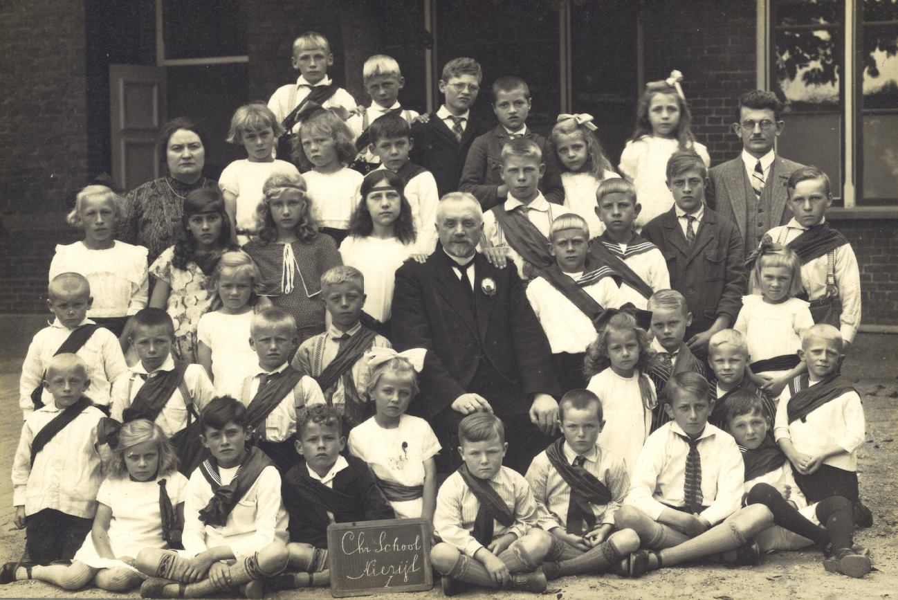 school1930